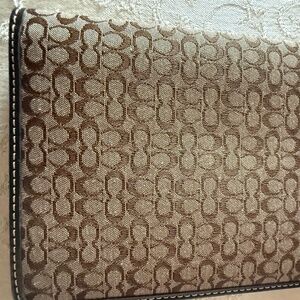 RARE*NEW COACH Photo Album- Small Monogram-Khaki fabric w/ Mahogany binding